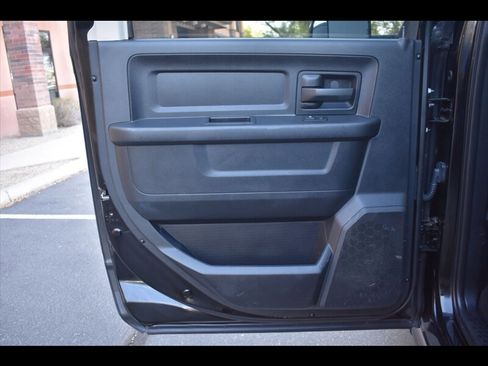 Used 2015 RAM 2500 Tradesman w/ Chrome Appearance Group image 20