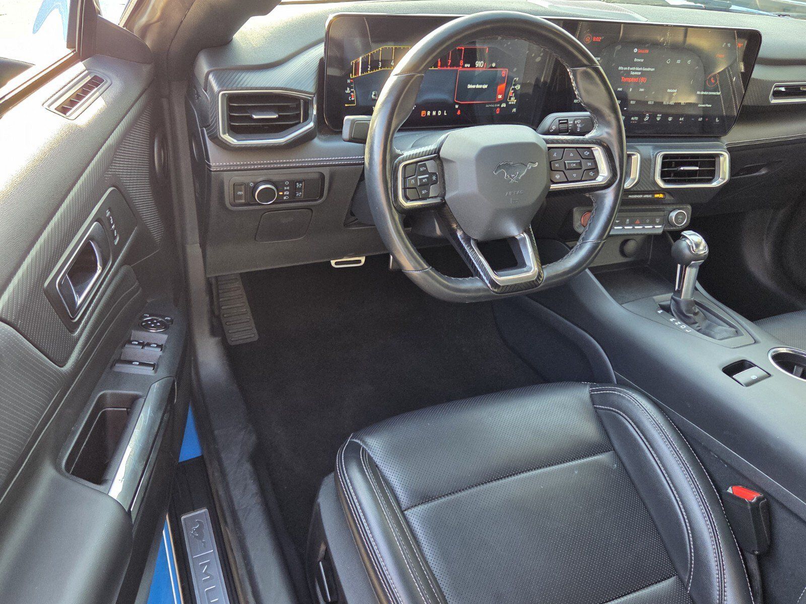 Used 2025 Ford Mustang Premium RWD image 14
