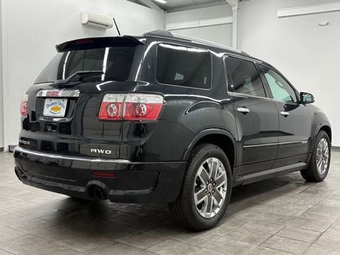 Used 2012 GMC Acadia Denali image 2