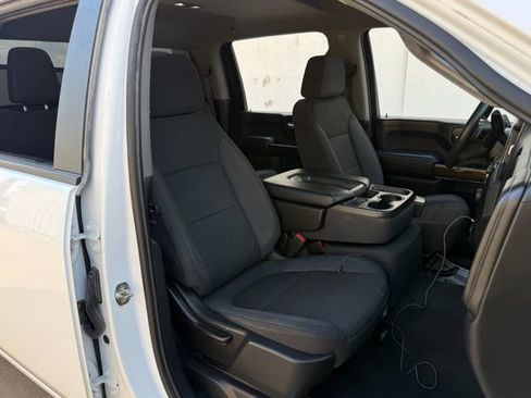 Used 2020 Chevrolet Silverado 2500 LT w/ Z71 Off-Road Package AWD/4WD image 18