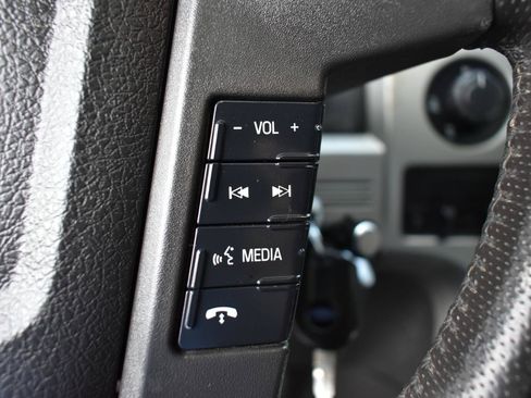Used 2014 Ford F150 Raptor w/ Equipment Group 801A Luxury AWD/4WD image 16