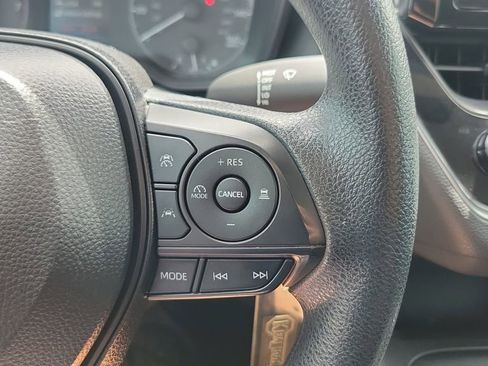 Used 2024 Toyota Corolla LE image 24