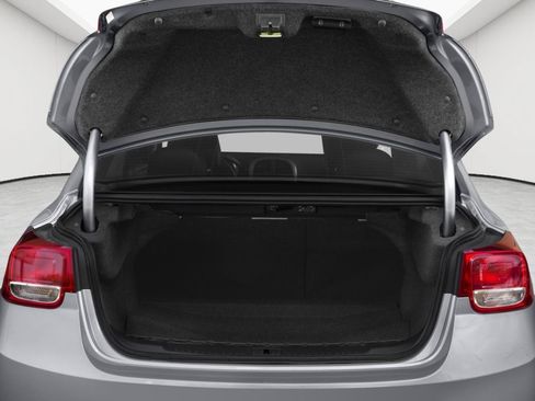 Used 2016 Chevrolet Malibu LT w/ Power Convenience Package FWD image 12