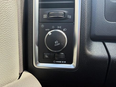 Used 2016 RAM 1500 Big Horn AWD/4WD image 17