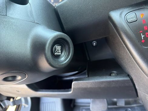 Used 2023 RAM ProMaster 2500 FWD image 13