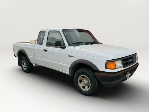 Used 1997 Ford Ranger Splash AWD/4WD image 2