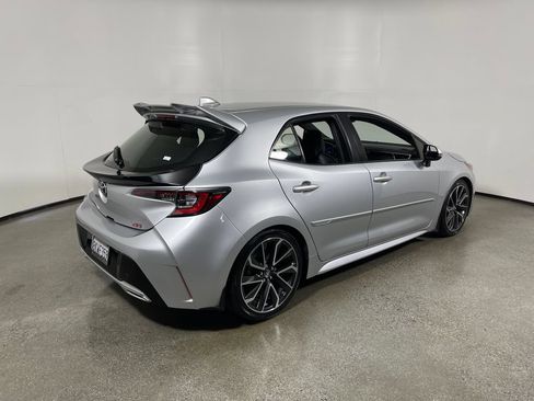 Used 2019 Toyota Corolla XSE w/ Carpet Mat Package FWD image 3