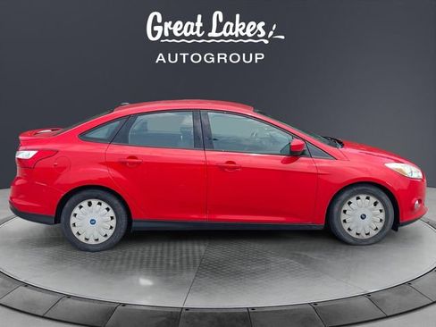 Used 2012 Ford Focus SE FWD image 6