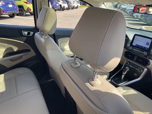Used 2020 Ford EcoSport Titanium FWD image 30