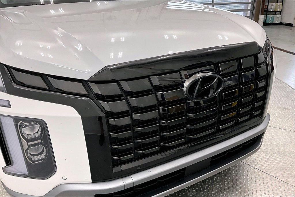 Used 2024 Hyundai Palisade Limited AWD/4WD image 30