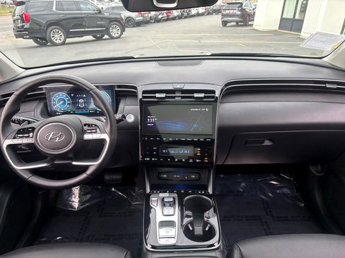 Used 2024 Hyundai Tucson Limited image 14