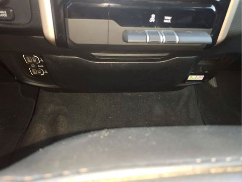 Used 2021 RAM 1500 Laramie w/ Off Road Group AWD/4WD image 25