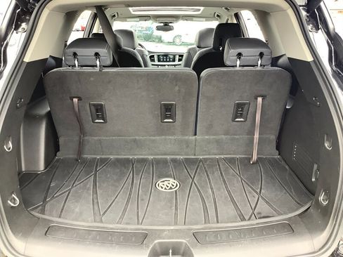 Used 2018 Buick Enclave Essence AWD/4WD image 14