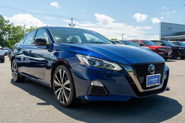 Used 2021 Nissan Altima 2.5 SR w/ SR Premium Package AWD/4WD image 4