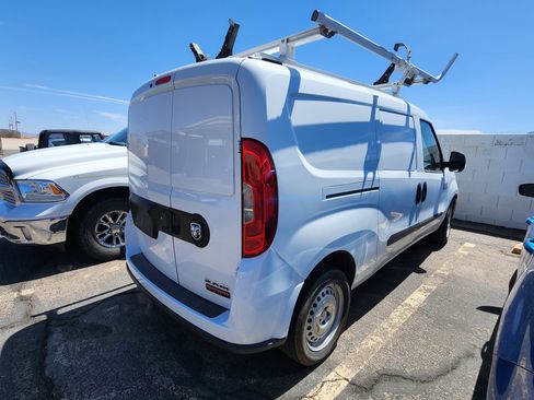 Used 2022 RAM ProMaster City Tradesman FWD image 3