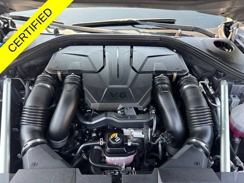 Used 2022 Genesis GV70 3.5T Sport w/ Sport Advanced Package AWD/4WD image 34