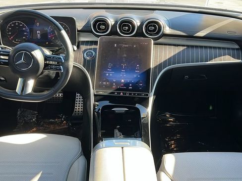 Used 2023 Mercedes-Benz C 300 Sedan image 9