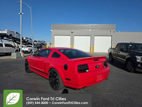Used 2007 Ford Mustang GT Premium RWD image 8