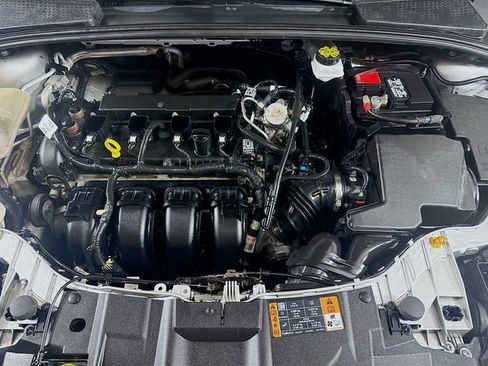 Used 2017 Ford Focus SE image 27