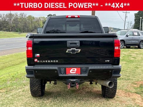 Used 2018 Chevrolet Silverado 2500 LTZ w/ Duramax Plus Package image 7