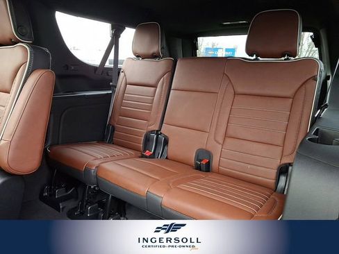 Used 2024 GMC Yukon XL Denali Ultimate image 15