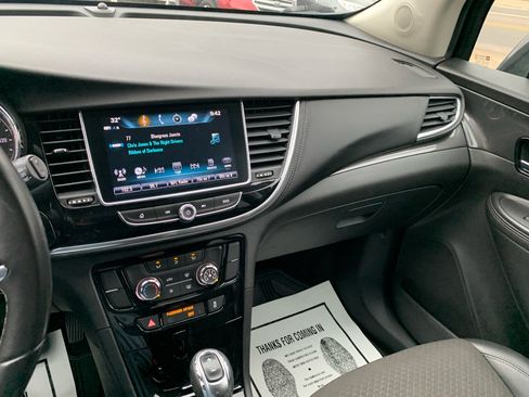 Used 2019 Buick Encore Preferred image 17