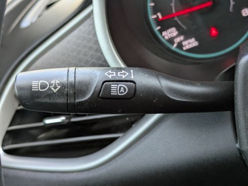 Used 2023 Chevrolet Malibu LT image 16