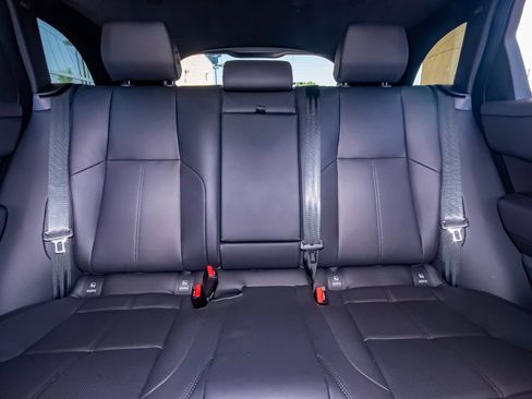 New 2026 Land Rover Range Rover Velar Dynamic SE image 44