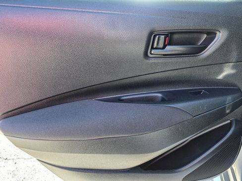 Used 2024 Toyota Corolla LE image 21