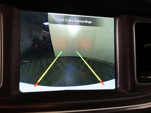 Used 2018 Dodge Charger R/T Scat Pack image 11