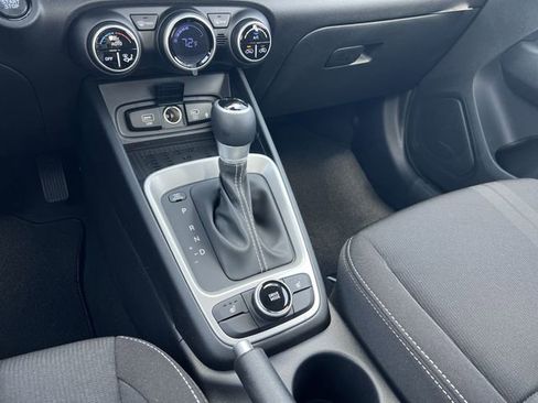 New 2026 Hyundai Venue SEL FWD image 16