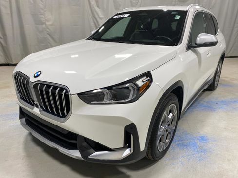 Certified 2024 BMW X1 xDrive28i w/ Technology Package image 1