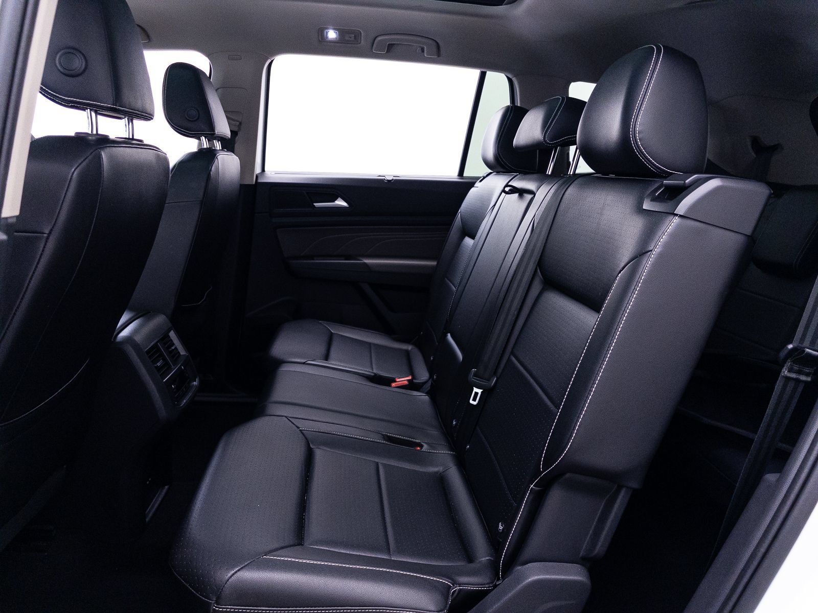 Used 2022 Volkswagen Atlas SE AWD/4WD image 37