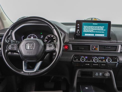 Used 2024 Honda Pilot EX-L image 17