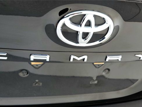 Certified 2021 Toyota Camry XSE image 25