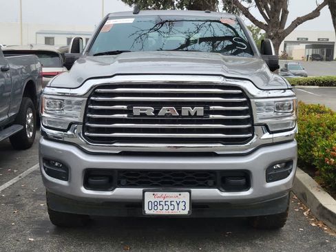 Used 2023 RAM 3500 Limited image 10