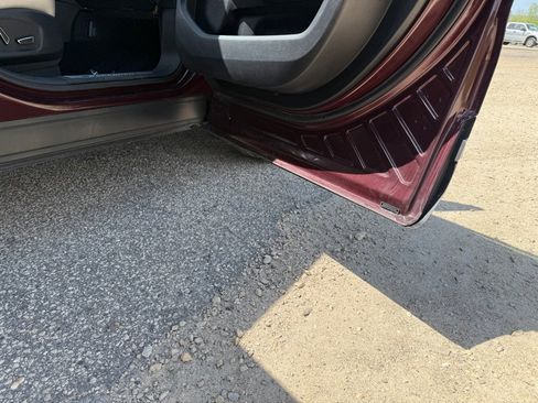 Used 2018 Ford Explorer Platinum AWD/4WD image 51