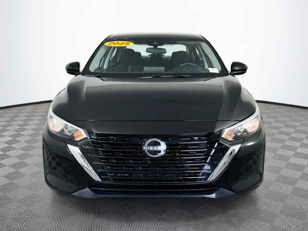 Used 2025 Nissan Sentra SV FWD image 4