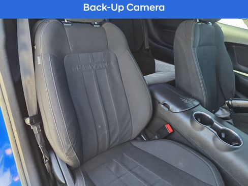 Used 2018 Ford Mustang EcoBoost image 18