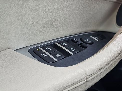 Used 2019 BMW X3 sDrive30i w/ Premium Package image 15