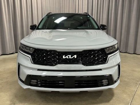 Used 2022 Kia Sorento SX FWD image 2