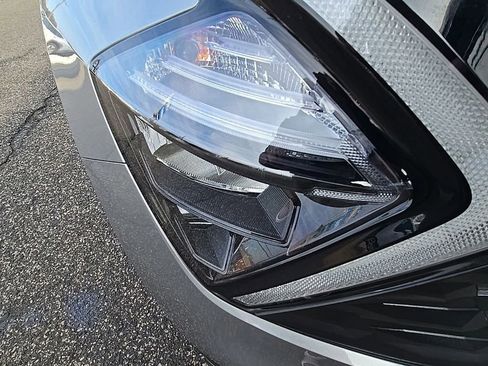 Used 2023 Kia Sportage LX image 29