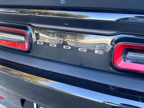 Used 2023 Dodge Challenger SXT image 26