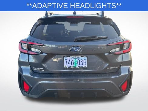 Used 2025 Subaru Crosstrek 2.0i Premium image 6