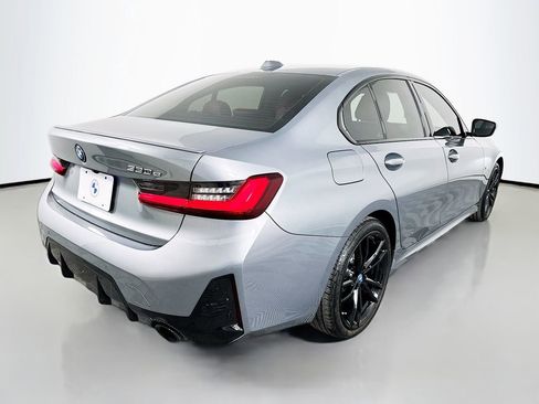 Certified 2023 BMW 330e w/ M Sport Package image 5