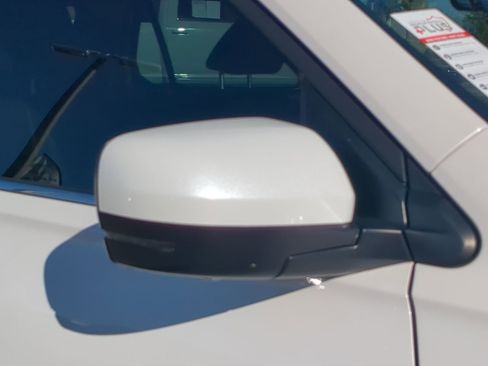 Used 2024 Honda Pilot Elite image 12