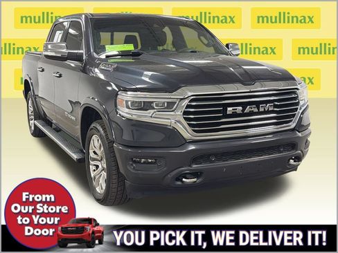 Used 2021 RAM 1500 Limited w/ Body Color Bumper Group AWD/4WD image 2