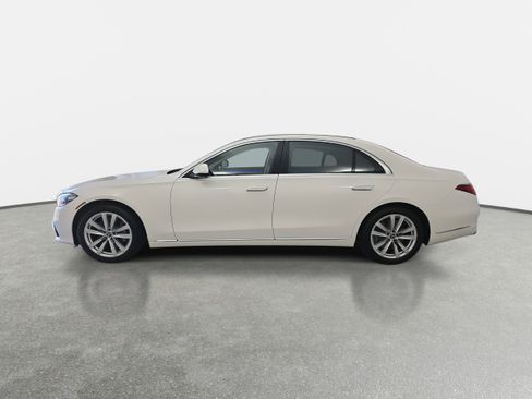 Certified 2022 Mercedes-Benz S 500 4MATIC image 8