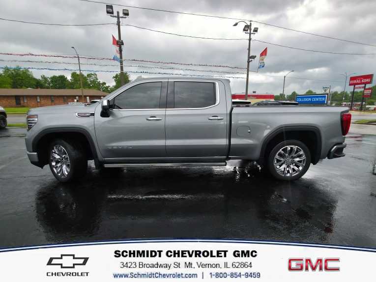 Used 2023 GMC Sierra 1500 Denali w/ Denali Reserve Package AWD/4WD image 8