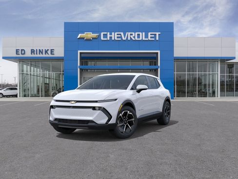 New 2026 Chevrolet Equinox EV LT FWD image 32